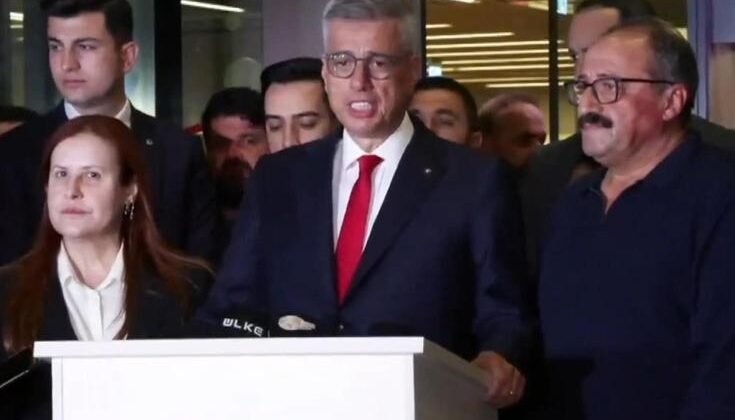 Sağlık Bakanı, Sırrı Süreyya Önder’in son durumunu açıkladı