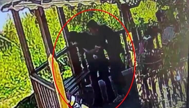 Okul bahçesinde hayat kurtaran manevra