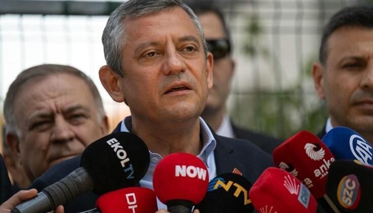 Özgür Özel’den